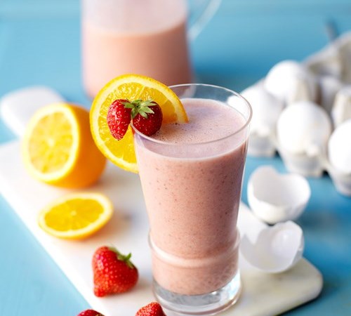 Jordgubbssmoothie med ägg